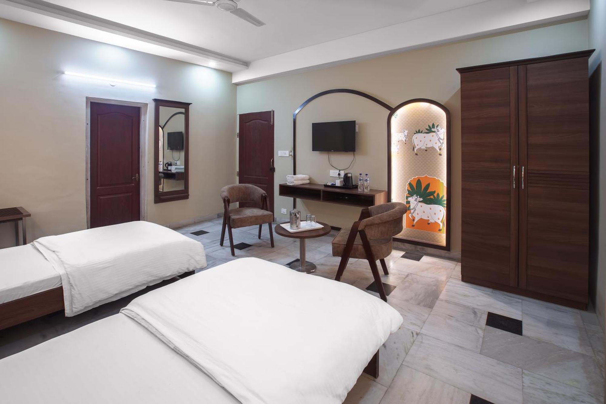 Hotel Bhakti Dhama Vrindāvan Exterior foto