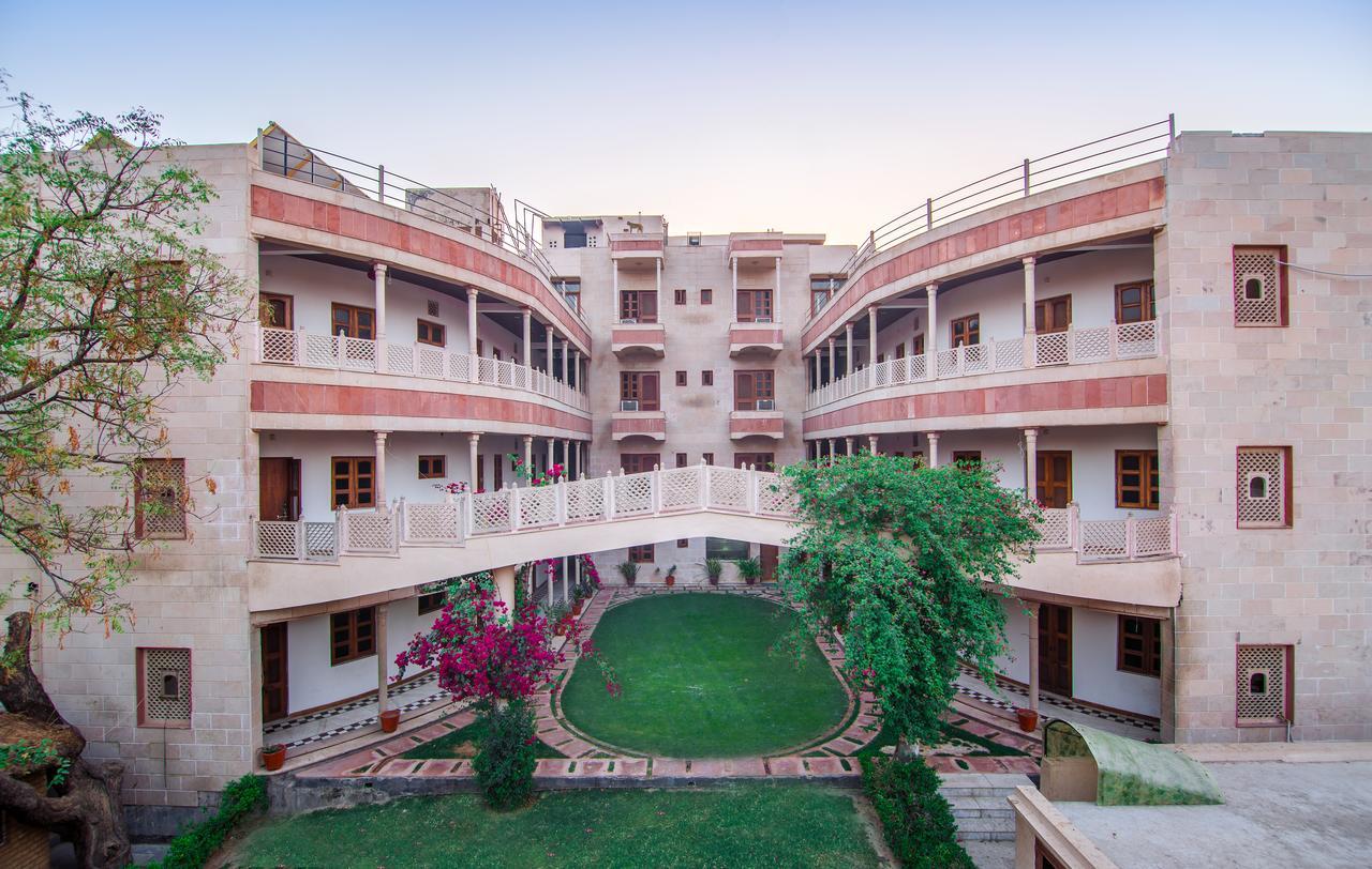 Hotel Bhakti Dhama Vrindāvan Exterior foto